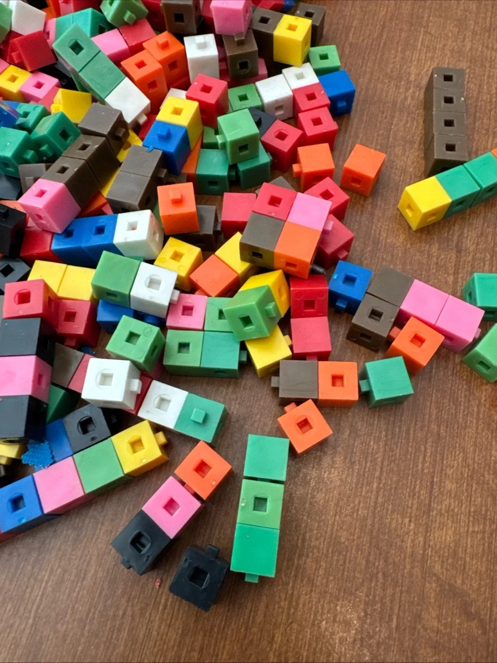 Multicolor Interlocking Counting Cubes - Pack of Small Linking Blocks qty 385